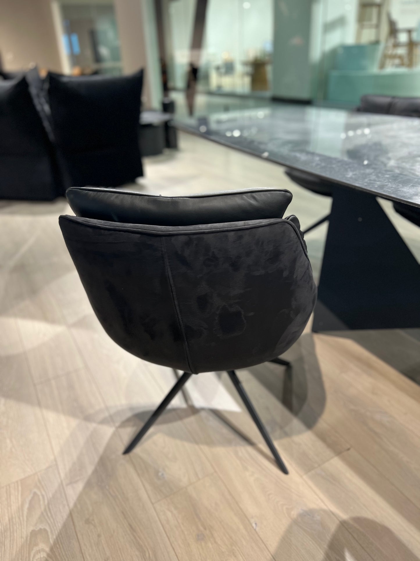 Huracan Dining Chair