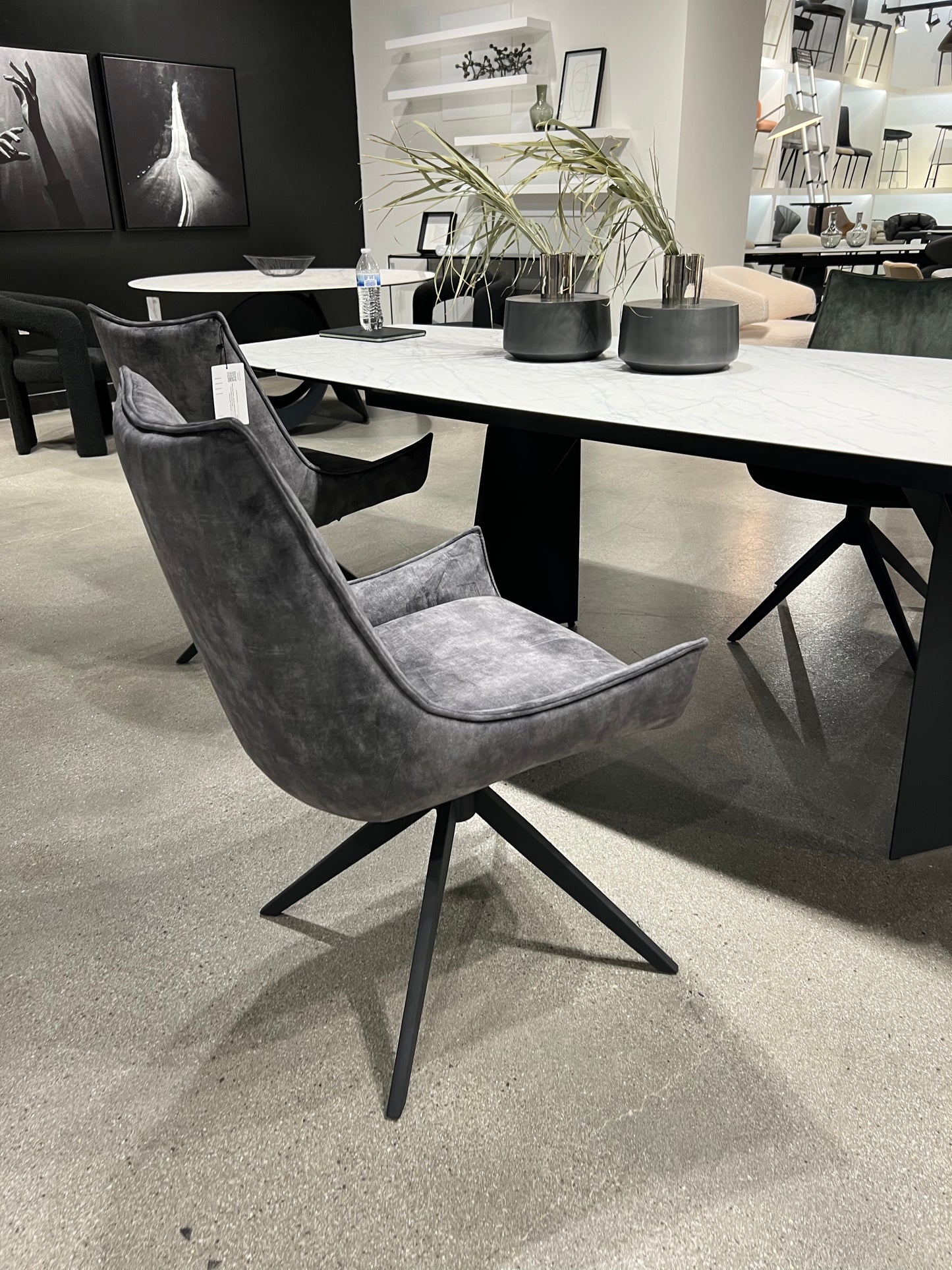 Giulia Swivel Dining Chair In Anthracite