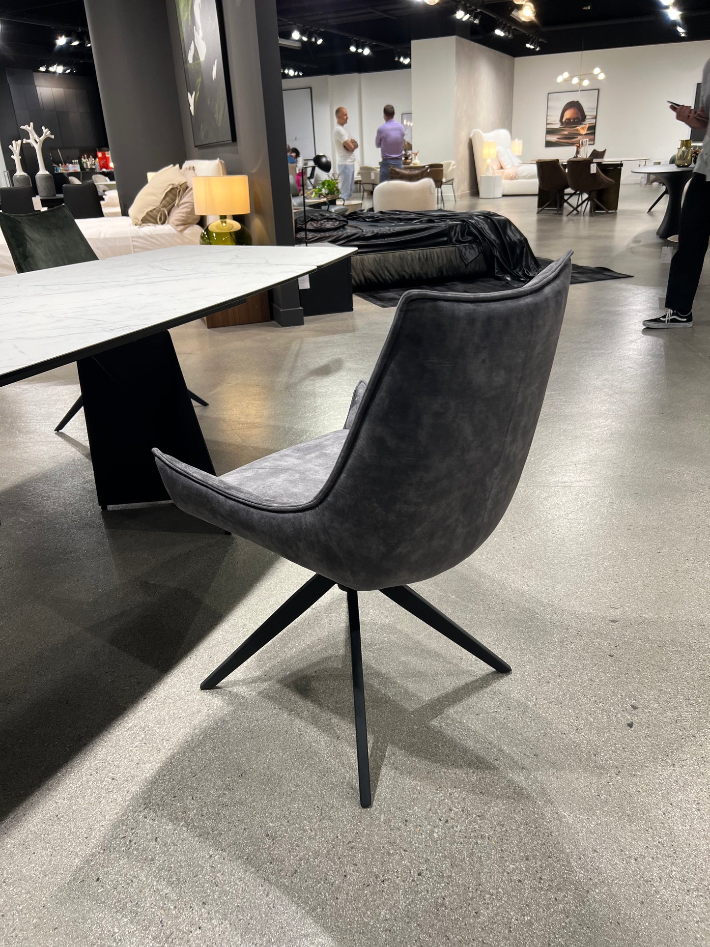 Giulia Swivel Dining Chair In Anthracite