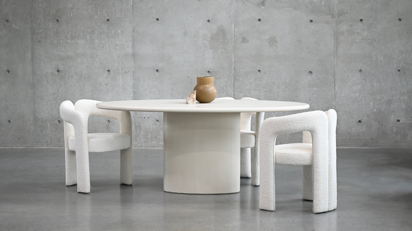 Tugg Dining Table Oval