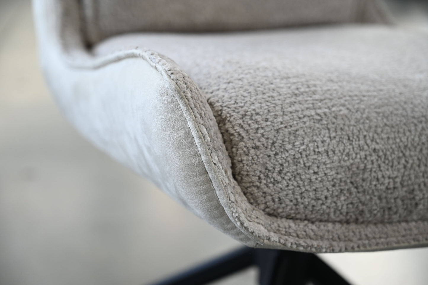 Amalfi Swivel Dining Chair