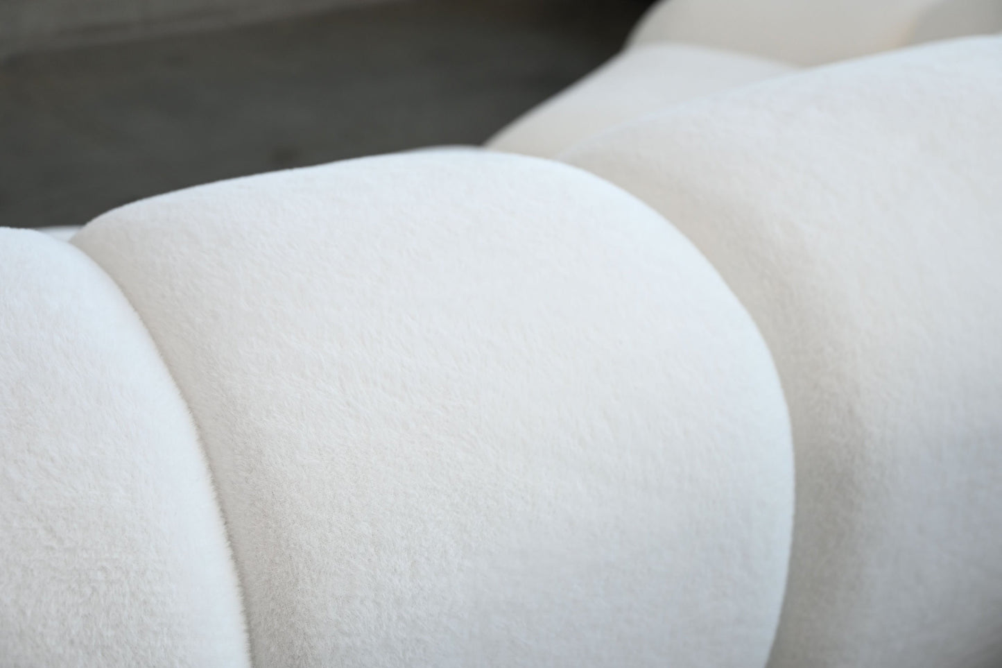 Cirro Sofa In Polar White
