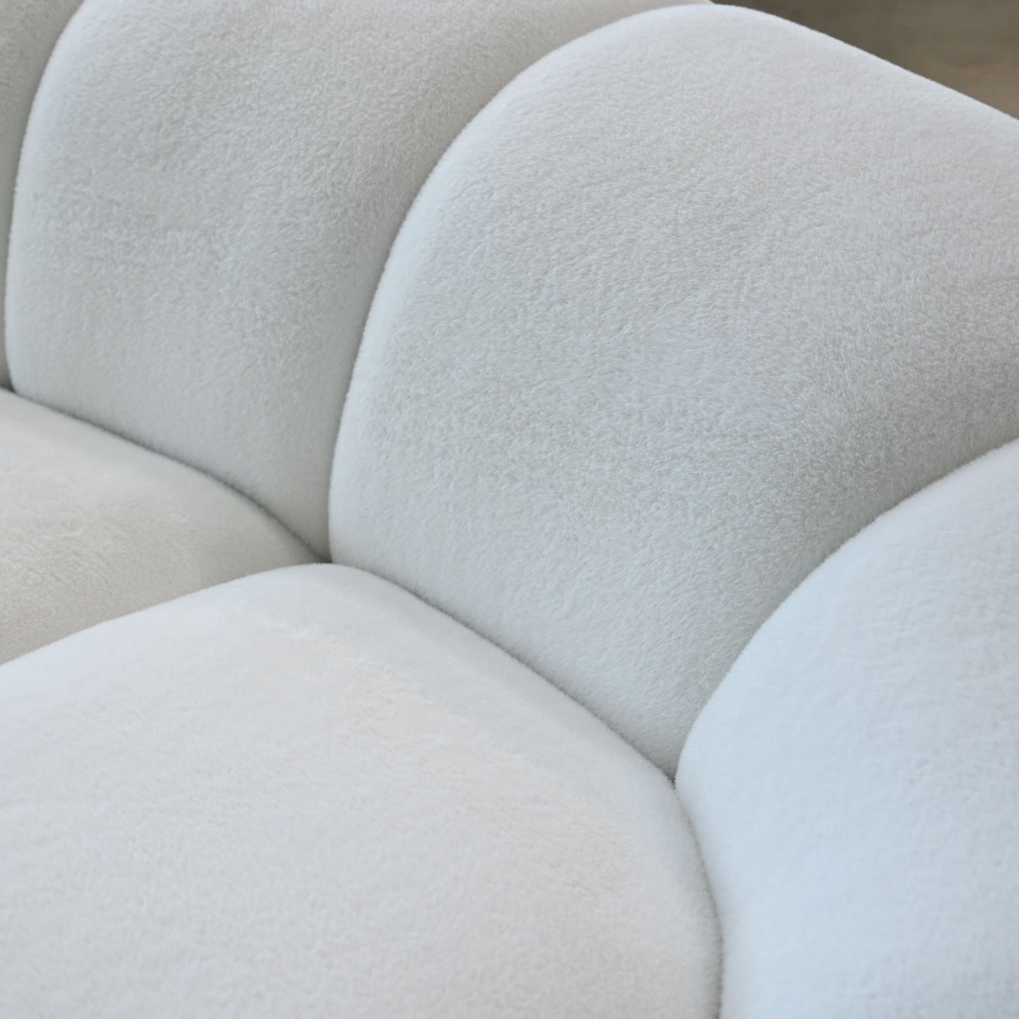 Cirro Sofa In Polar White