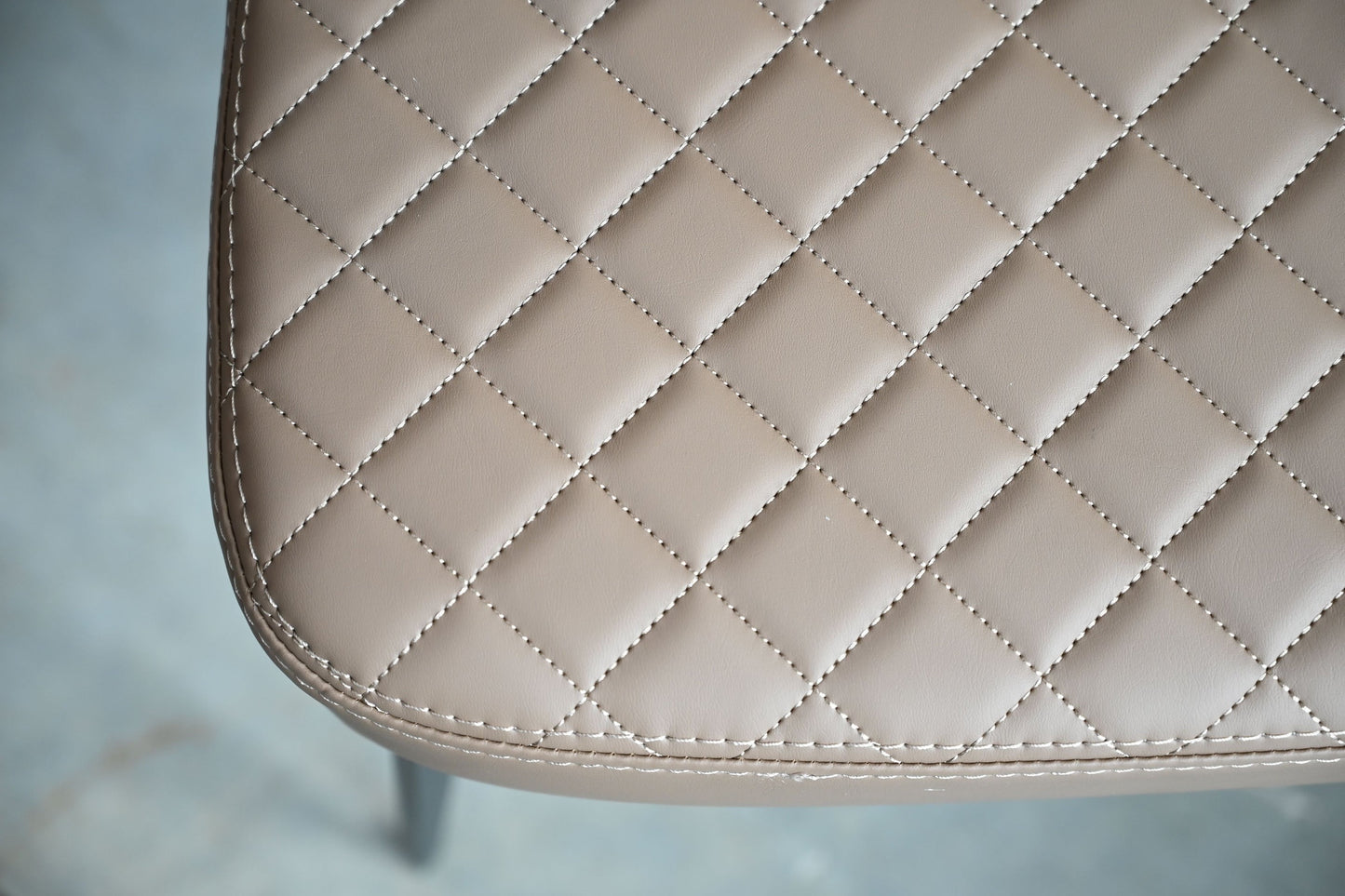 Hug Dining Chair Russet Brown
