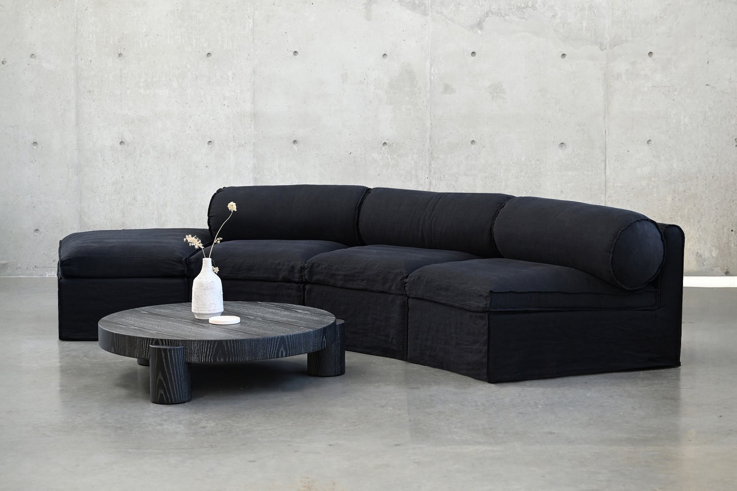 Fauna Sectional In Black