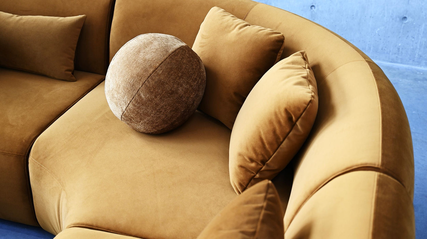 Itza Sectional Chaise In Calendula