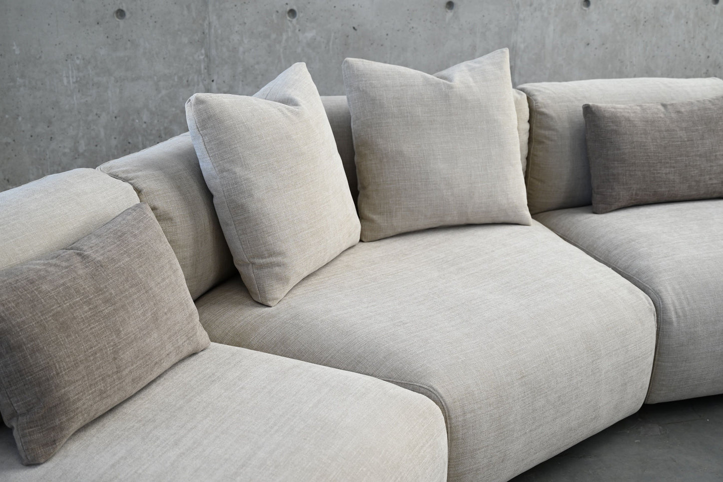 Maarten Raf Sectional In Desert Taupe