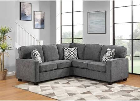 Waylen Sectional in Grey