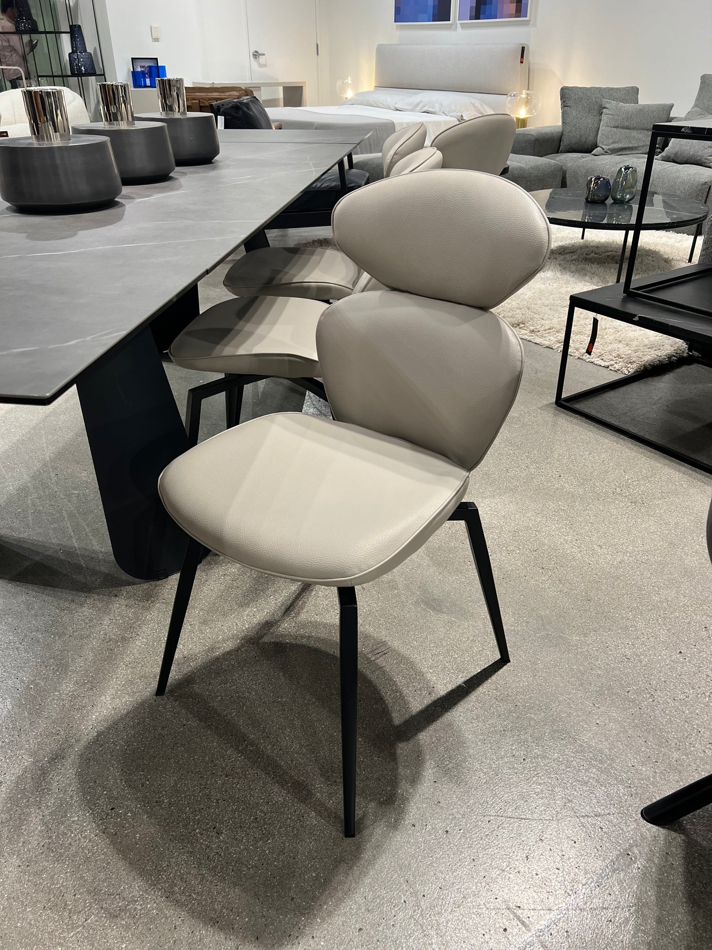 Antler Swivel Dining Chair In Light Taupe