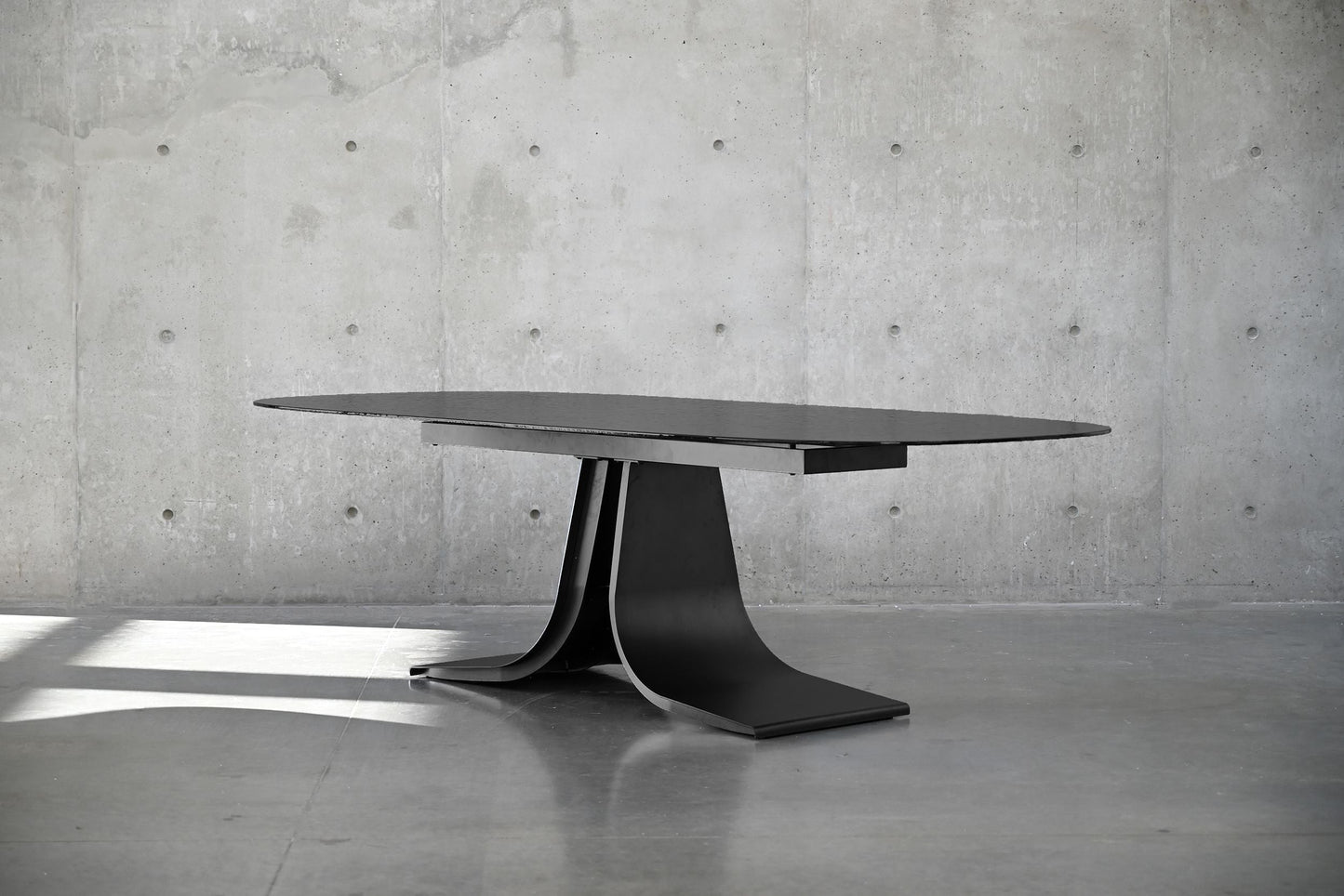 Ponza Dining Table In Black Modern