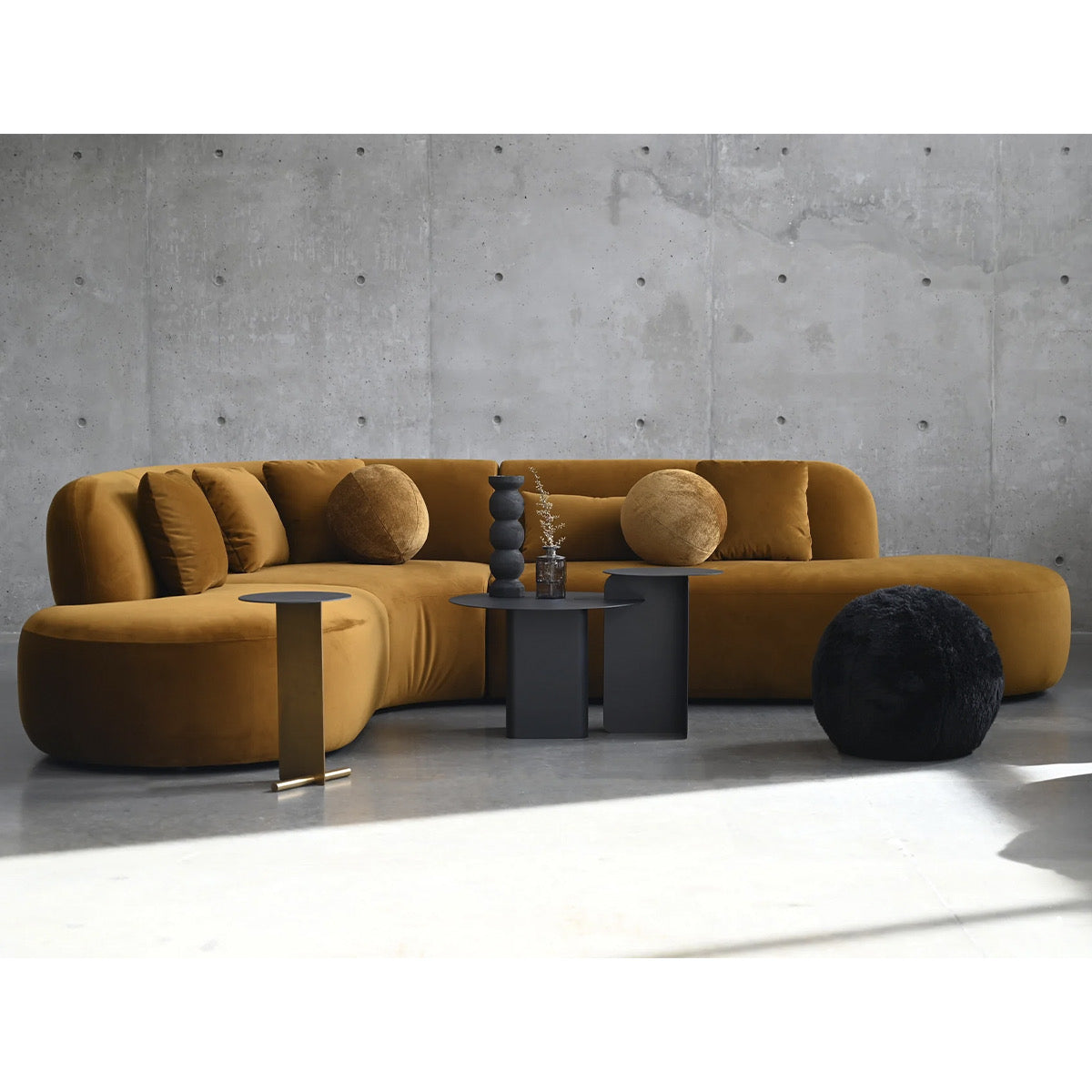 Itza Sectional Chaise In Calendula