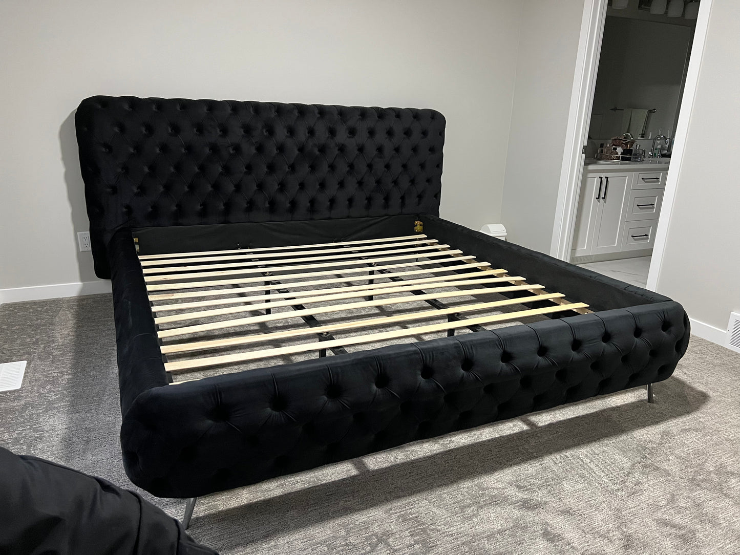 Delano Velvet Upholstered Bed