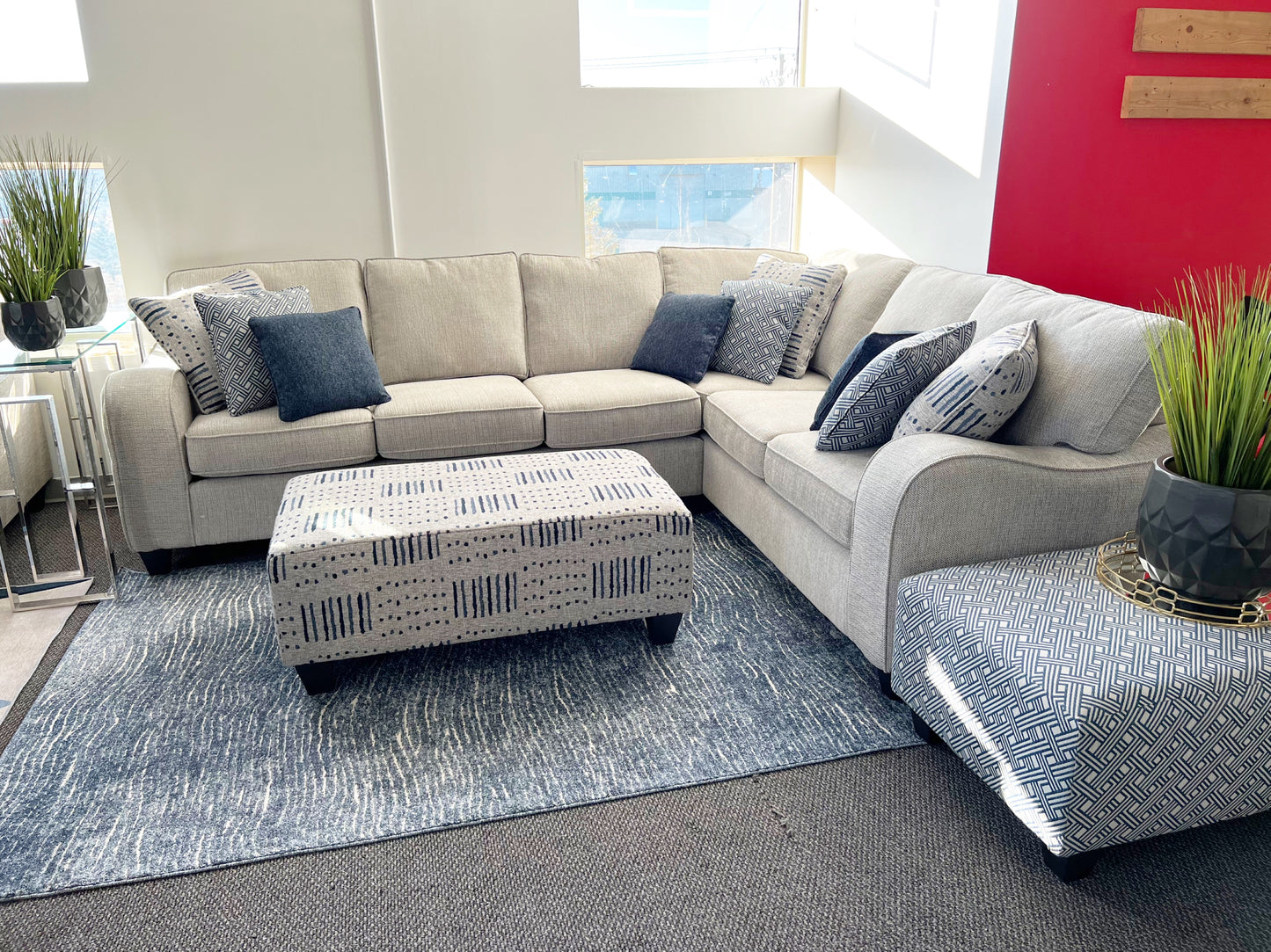 Collection 6090 Modani Linen Sectional