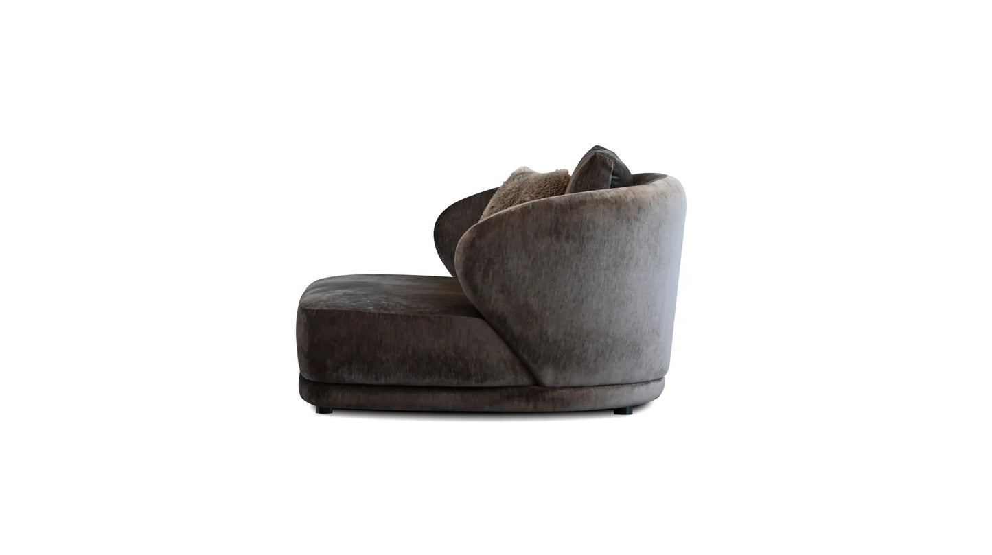 Voltaire Lounge Chair