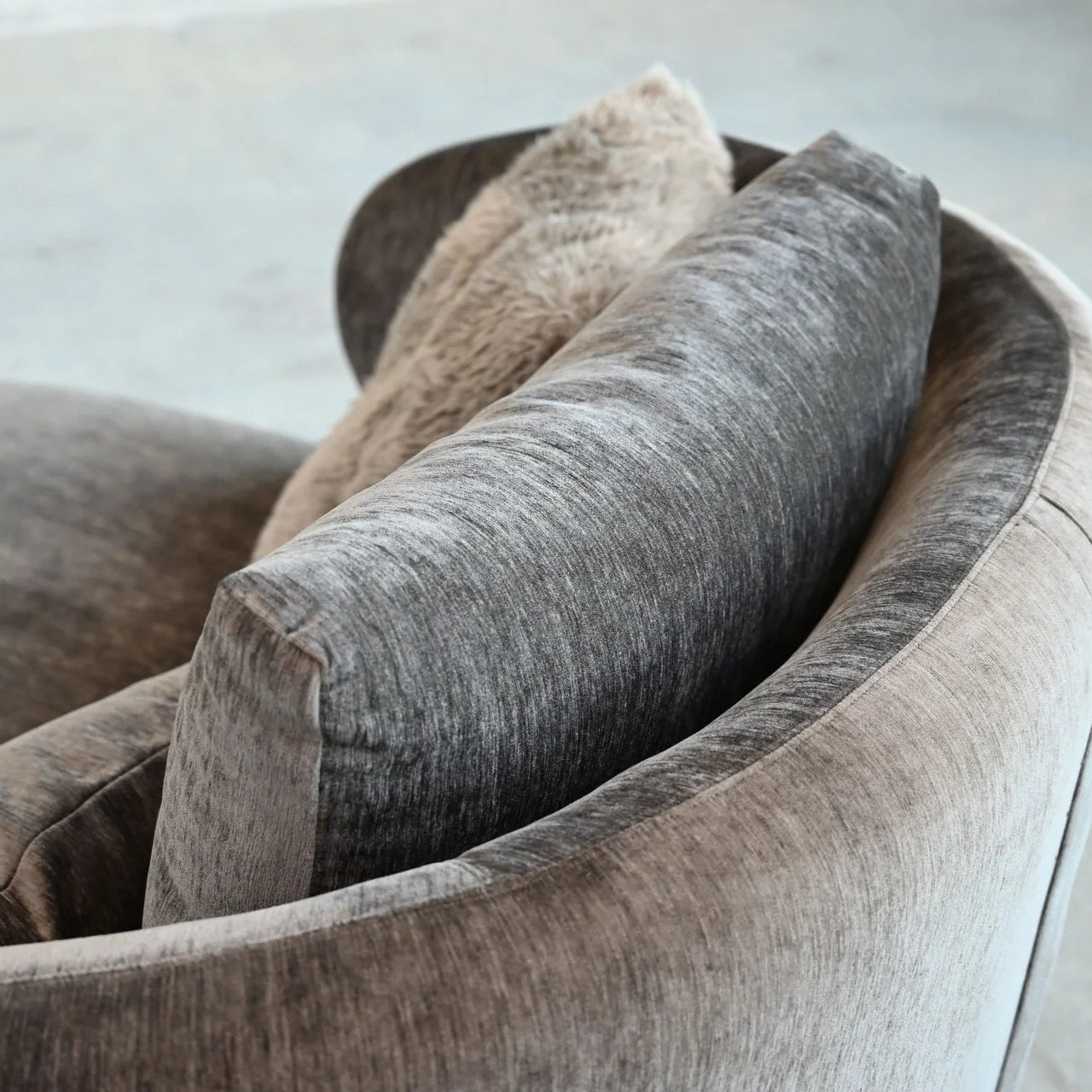 Voltaire Lounge Chair