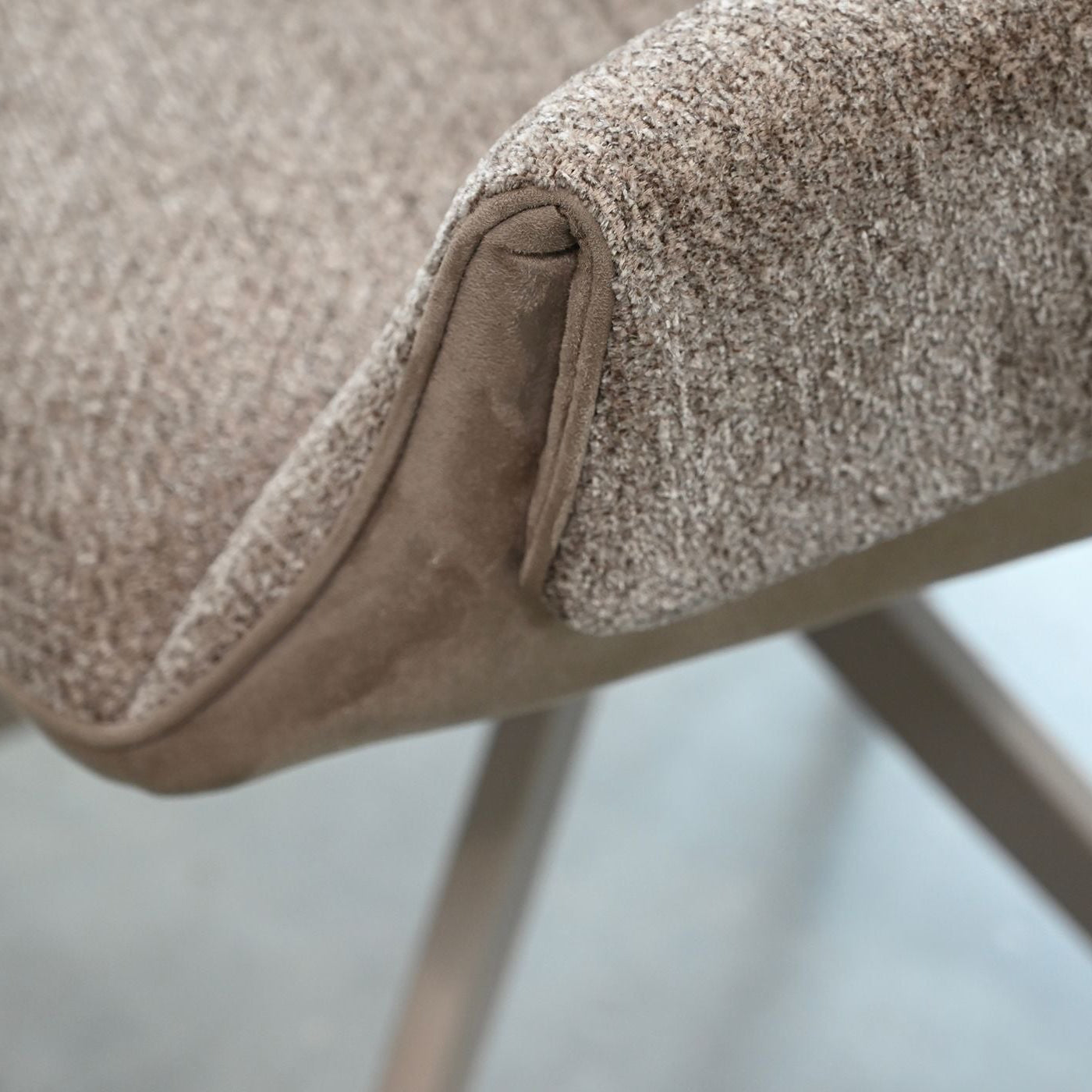 Espara Dining Chair In Avena Oat Alcantara/ Alpaca Chenille