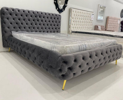 Dafinel Upholstered Bed